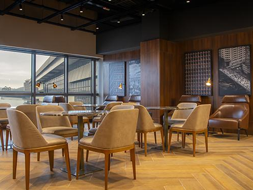 W Premium Lounge - The West T2